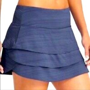 ATHLETA Swagger skirt, tennis/golf skirt Medium